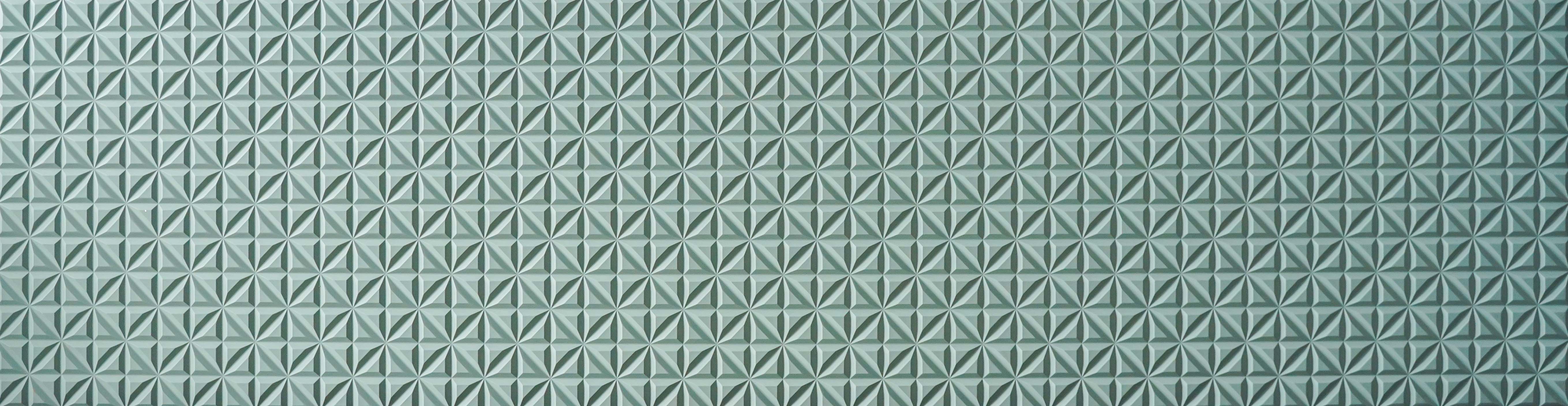 PMG-W04