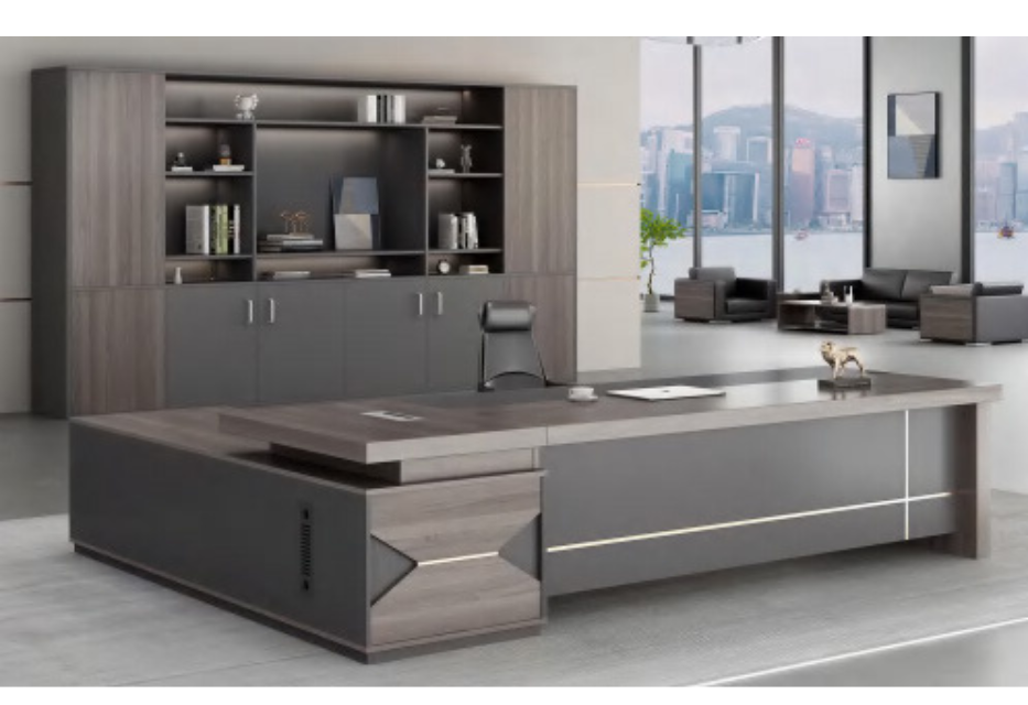 Bàn làm việc của giám đốc