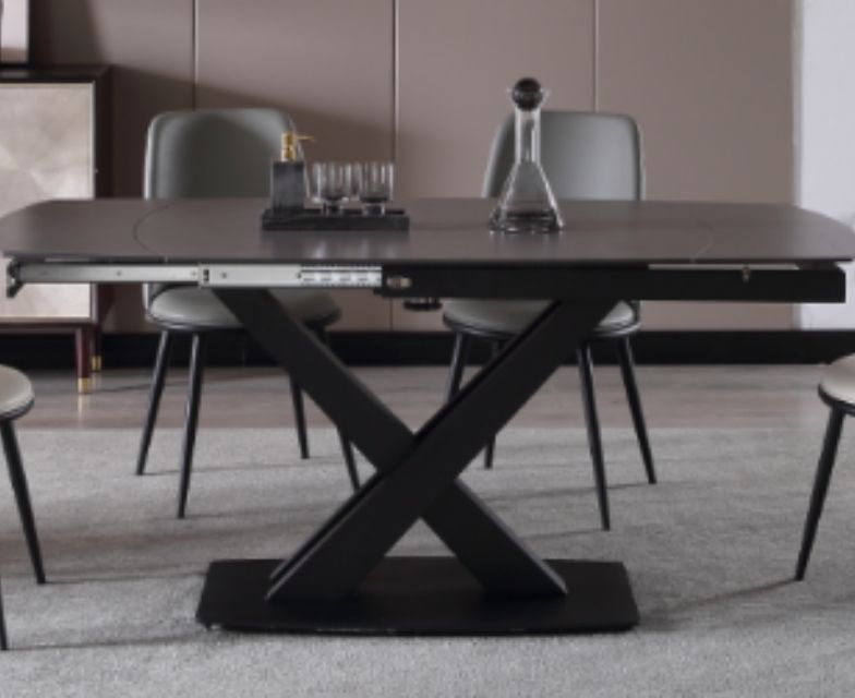 Bàn ăn xoay mặt đá